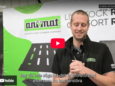 World Ag Expo: Matta för mjölkstall med armering